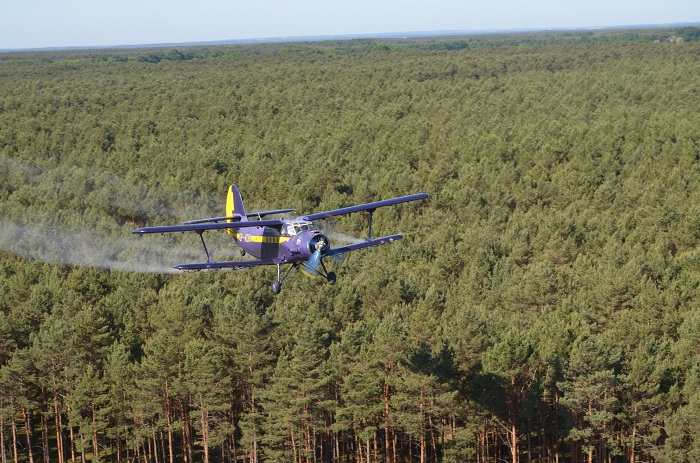 Zabieg&#x20;agrolotniczy&#x20;fot&#x2e;&#x20;J&#x2e;&#x20;Szymków